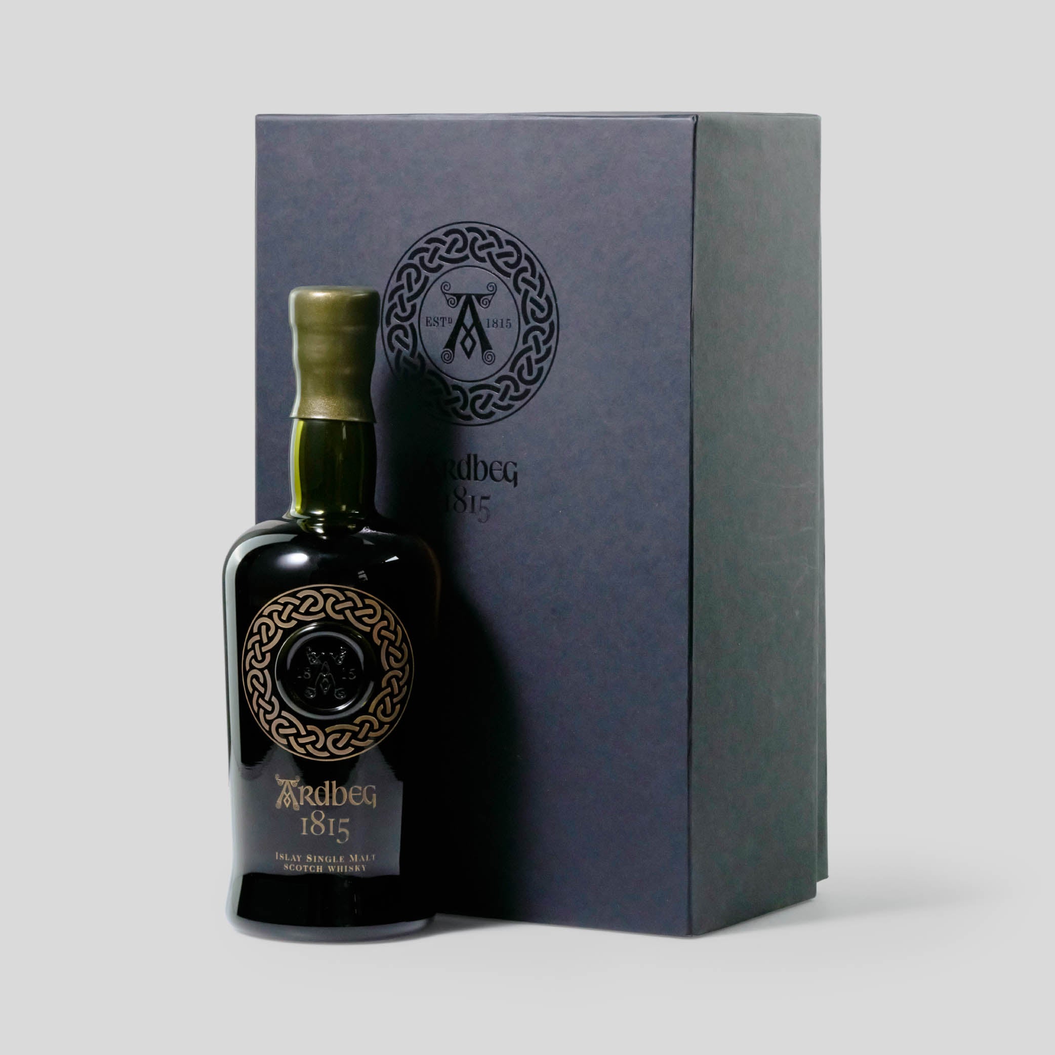 200th Anniversary 33 Years Old Islay Single Malt Whisky | Ardbeg 1815 | Single Malt Whisky | Migratory HK | 雪茄香港 | Cigar HK