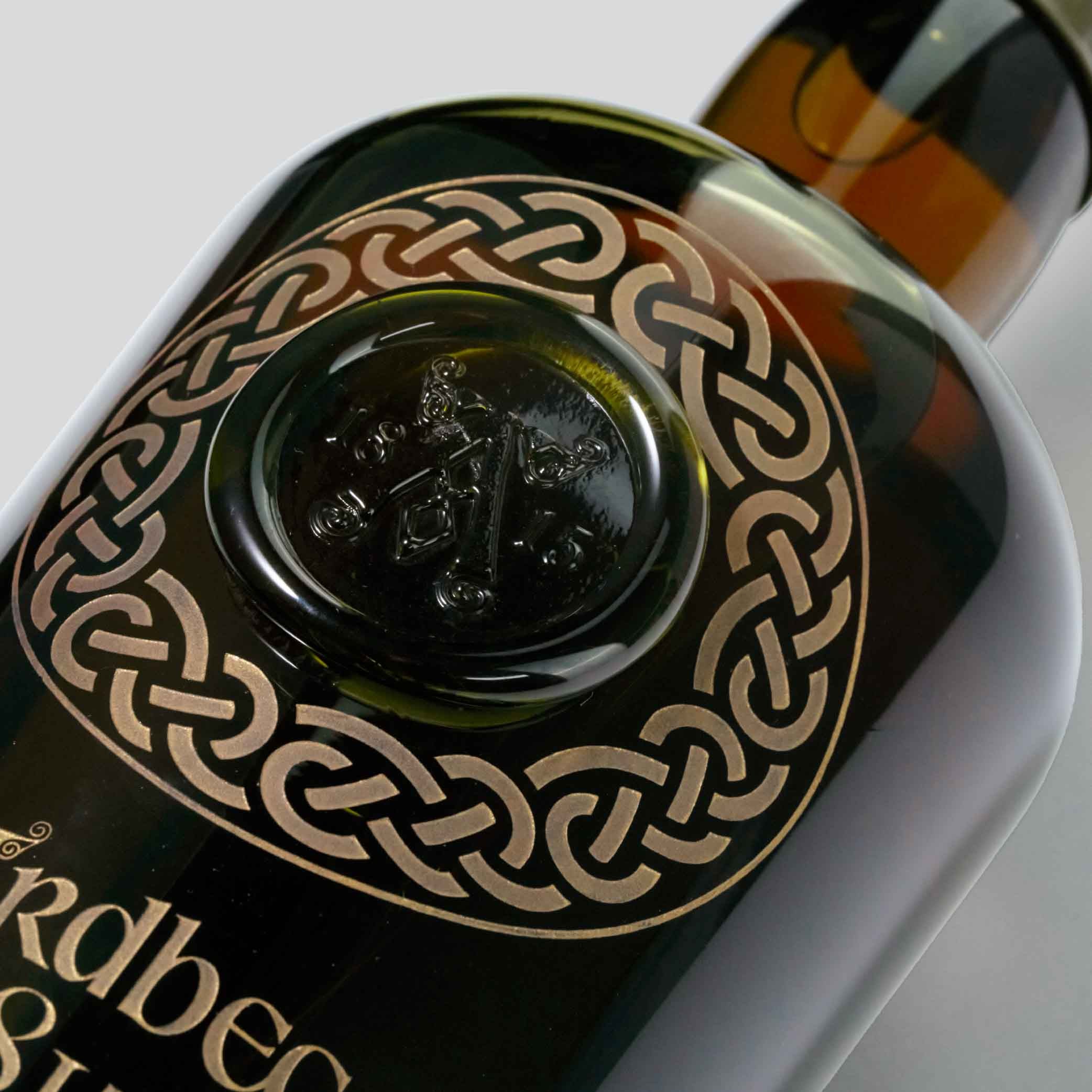 200th Anniversary 33 Years Old Islay Single Malt Whisky | Ardbeg 1815 | Single Malt Whisky | Migratory HK | 雪茄香港 | Cigar HK
