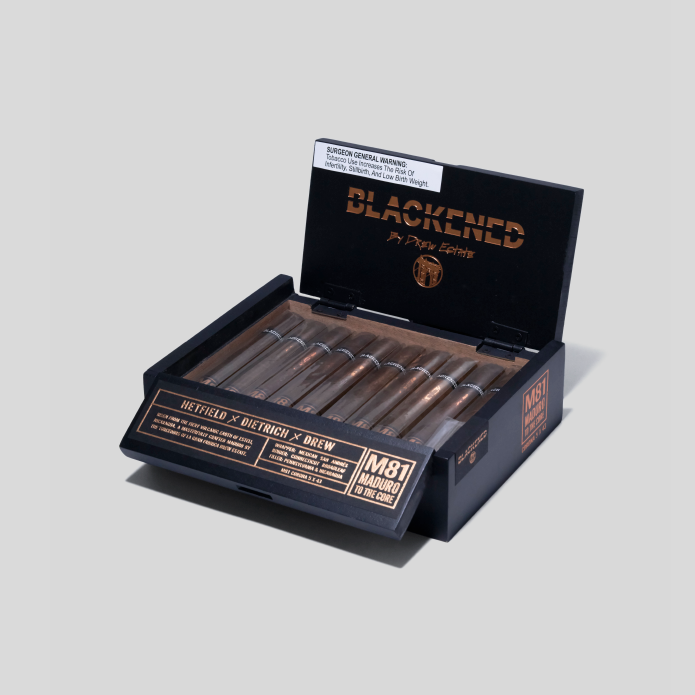 Blackened by Drew Estate Maduro to the core M81 Corona | Box 20 | Drew Estate Cigar | Migratory Cigar HK | 雪茄香港 | Cigar HK