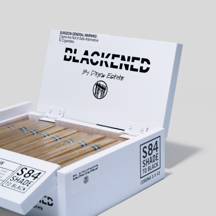 Blackened by Drew Estate Shade to Black S84 Corona | Box 20 | Drew Estate Cigar | Migratory Cigar HK | 雪茄香港 | Cigar HK