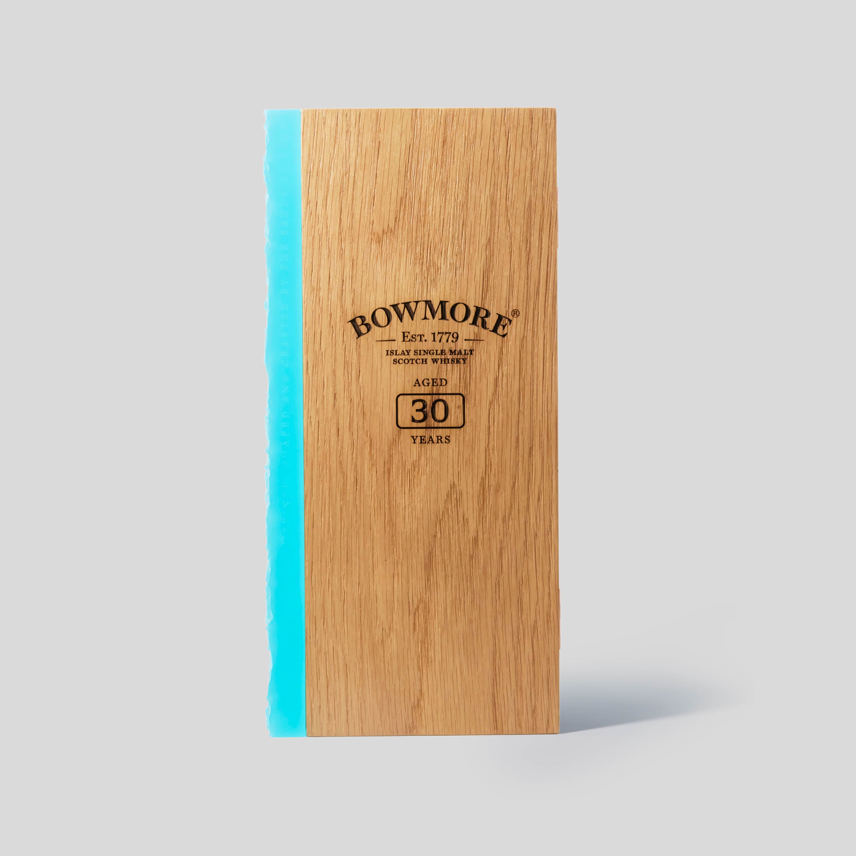 30 Years Old Whisky | Bowmore | Single Malt Whisky | Migratory HK | 雪茄香港 | Cigar HK