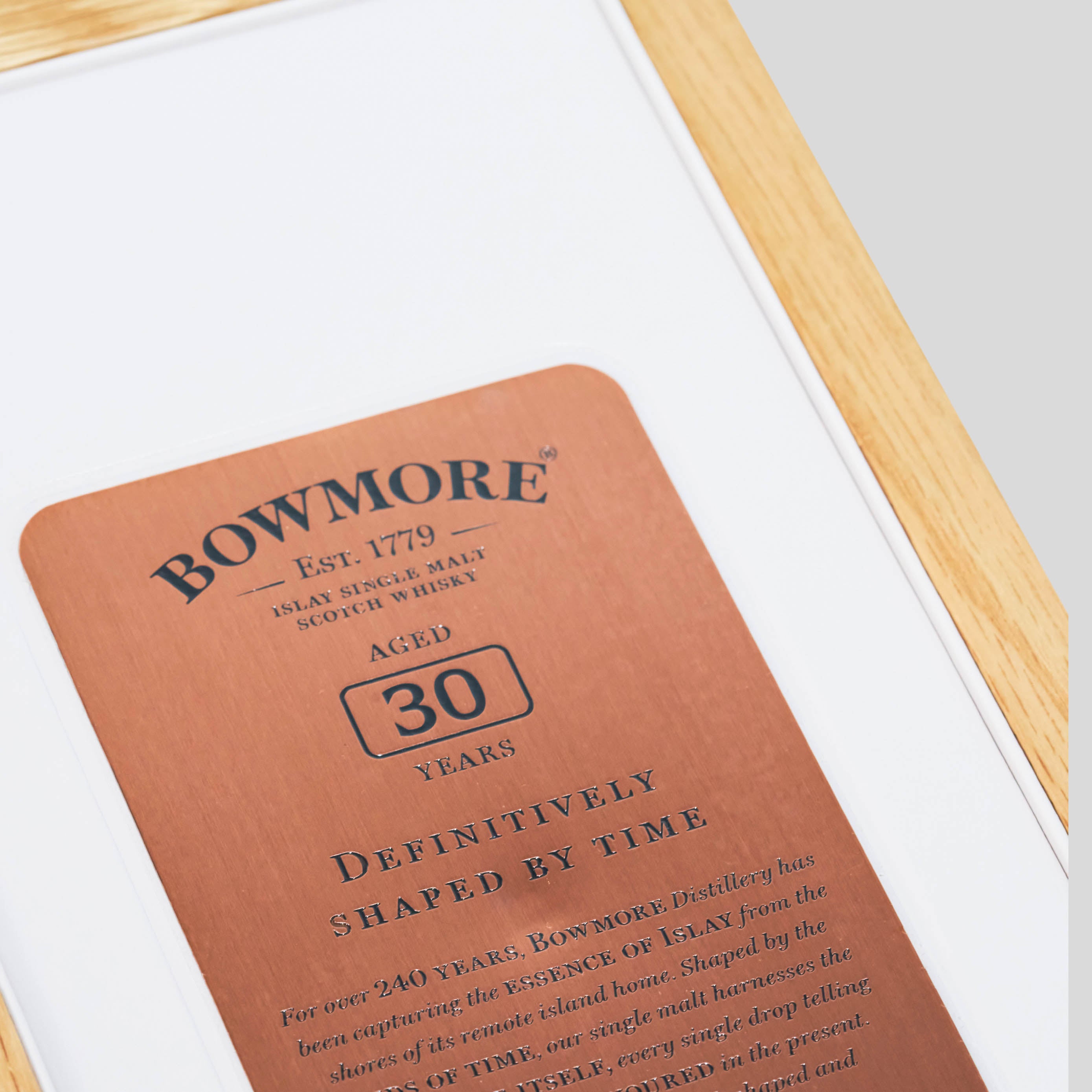 30 Years Old Whisky | Bowmore | Single Malt Whisky | Migratory HK | 雪茄香港 | Cigar HK