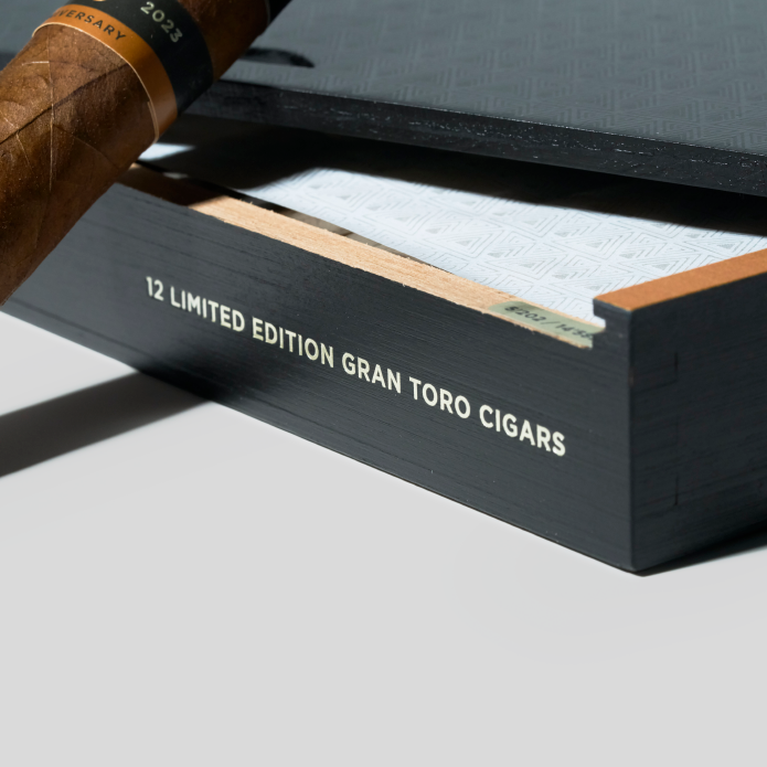 Nicaragua 10TH Anniversary Limited Edition | Box 12 | Davidoff cigar - HK Migratory cigars | 雪茄香港