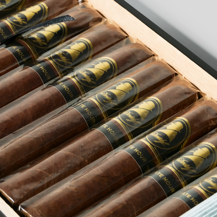 Winston Churchill The Late Hour Robusto | Box 20 | Davidoff cigar - HK Migratory cigars | 雪茄香港