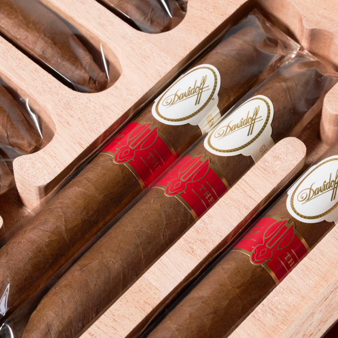 Year of the Rabbit Limited Edition 2023 | Box 10 | Davidoff cigar - HK Migratory cigars | 雪茄香港