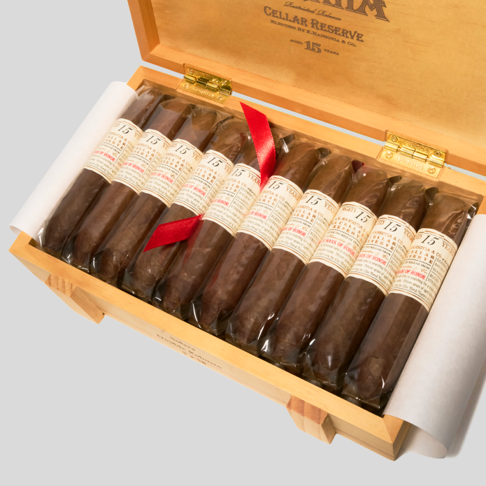 Cellar Reserve 15 Years Solara | Box 20 | Gurkha cigar - HK Migratory cigars
