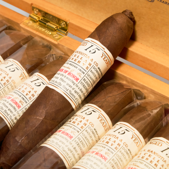 Cellar Reserve 15 Years Solara | Box 20 | Gurkha cigar - HK Migratory cigars