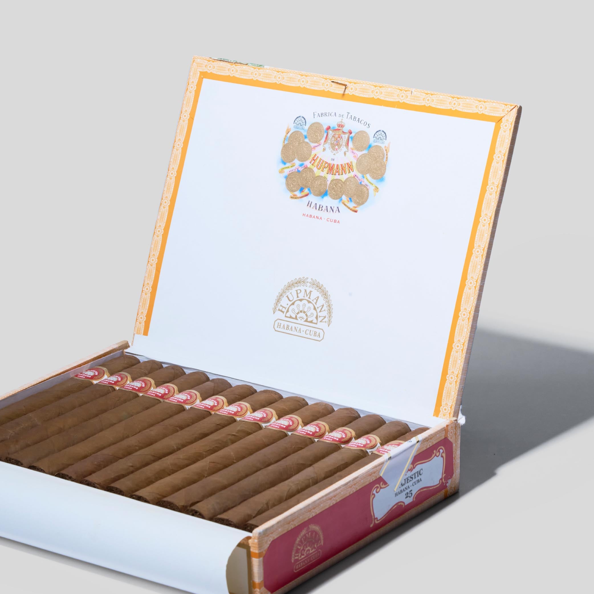 Majestics | Box 25 | H.Upmann cigar - HK Migratory cigars | 雪茄香港