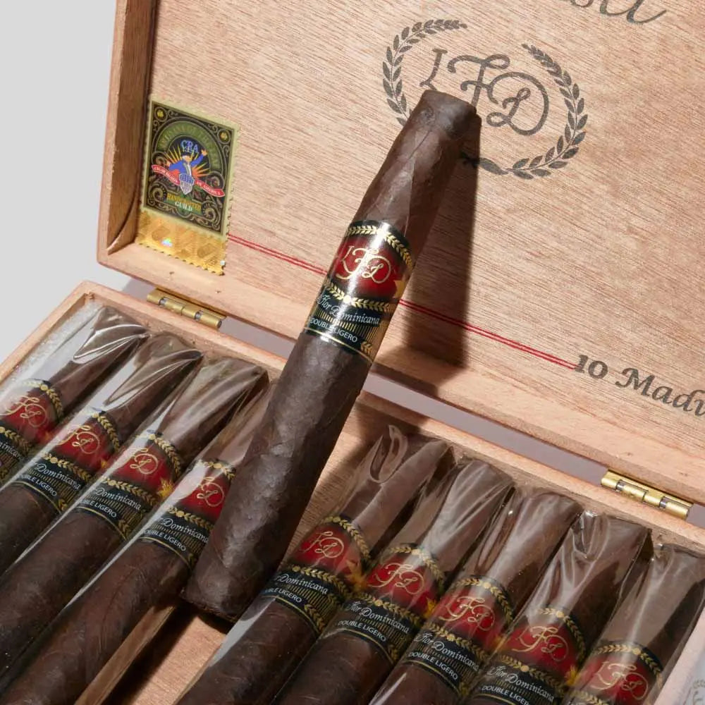 Double Ligero Maduro Chisel | Box 10 | La Flor Dominicana cigar - HK Migratory cigars | 雪茄香港 | cigar hk