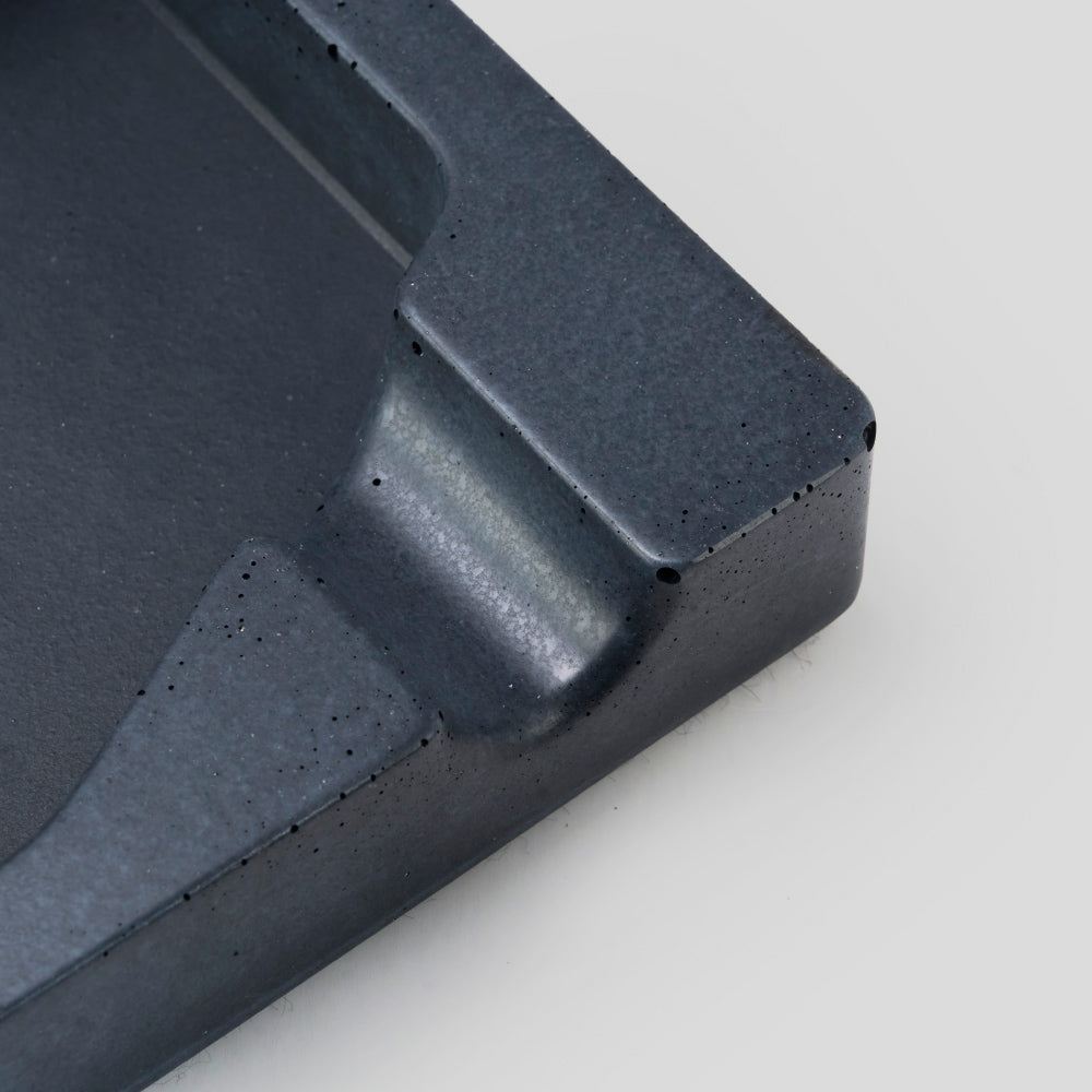 Concrete Ashtray - DYAD ANTHRACITE | Les Fines Lames Accessory | Migratory HK | 雪茄香港 | Cigar HK