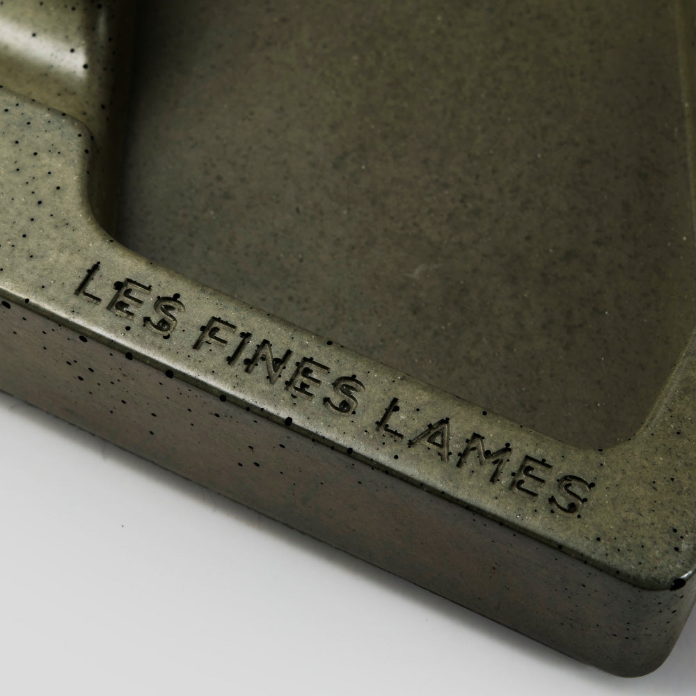 Concrete Ashtray - DYAD OLIVE GREEN | Les Fines Lames Accessory | Migratory HK | 雪茄香港 | Cigar HK