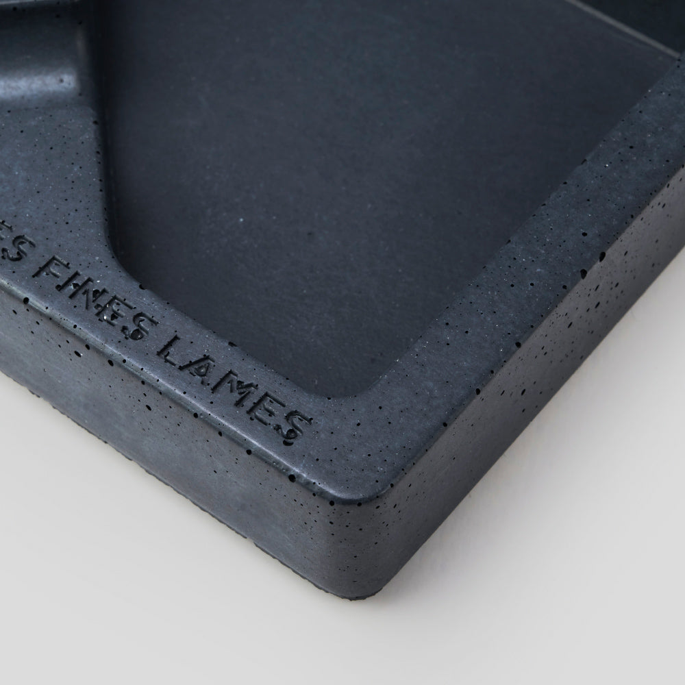 Concrete Ashtray - MONAD ANTHRACITE | Les Fines Lames Accessory | Cigar Ashtray | Migratory HK | 雪茄香港 | Cigar HK