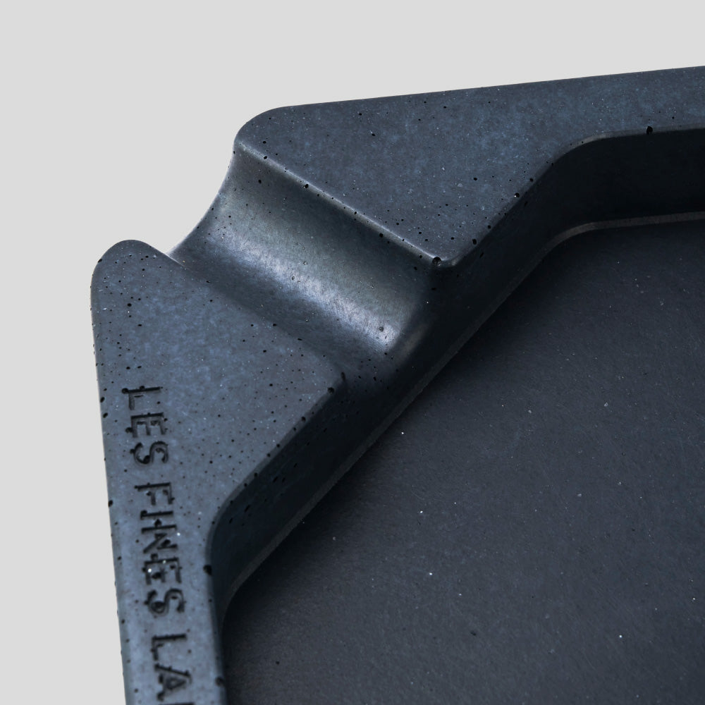 Concrete Ashtray - MONAD ANTHRACITE | Les Fines Lames Accessory | Cigar Ashtray | Migratory HK | 雪茄香港 | Cigar HK
