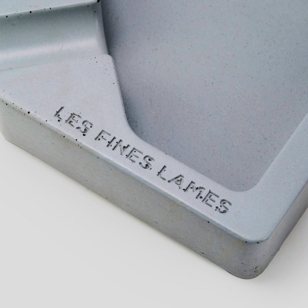 Concrete Ashtray - MONAD GREY | Les Fines Lames Accessory | Cigar Ashtray | Migratory HK | 雪茄香港 | Cigar HK