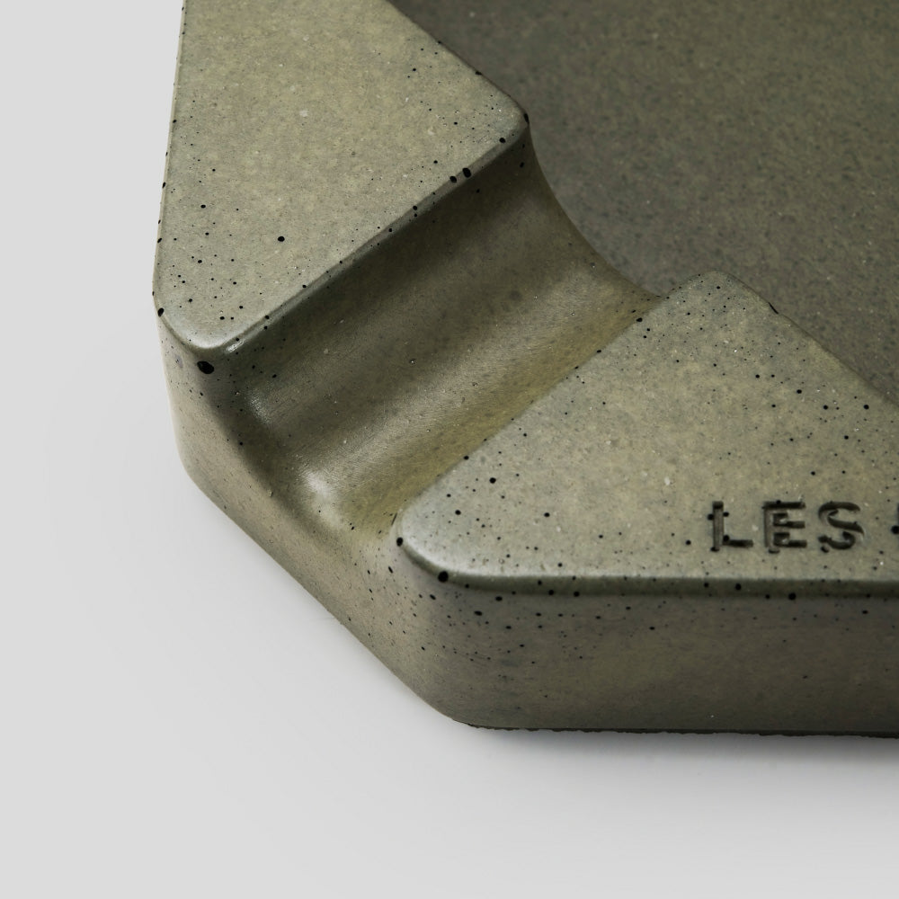Concrete Ashtray - MONAD OLIVE GREEN | Les Fines Lames Accessory | Cigar Ashtray | Migratory HK | 雪茄香港 | Cigar HK