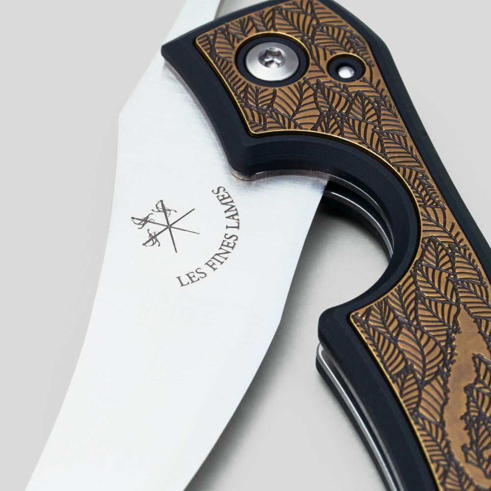 Cutter LE PETIT - Brass Leaves II | Les Fines Lames Accessory | Cigar Cutter | Migratory HK | 雪茄香港 | Cigar HK