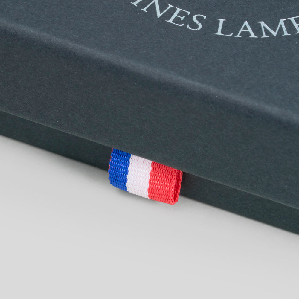 Cutter LE PETIT - Brass Leaves II | Les Fines Lames Accessory | Cigar Cutter | Migratory HK | 雪茄香港 | Cigar HK