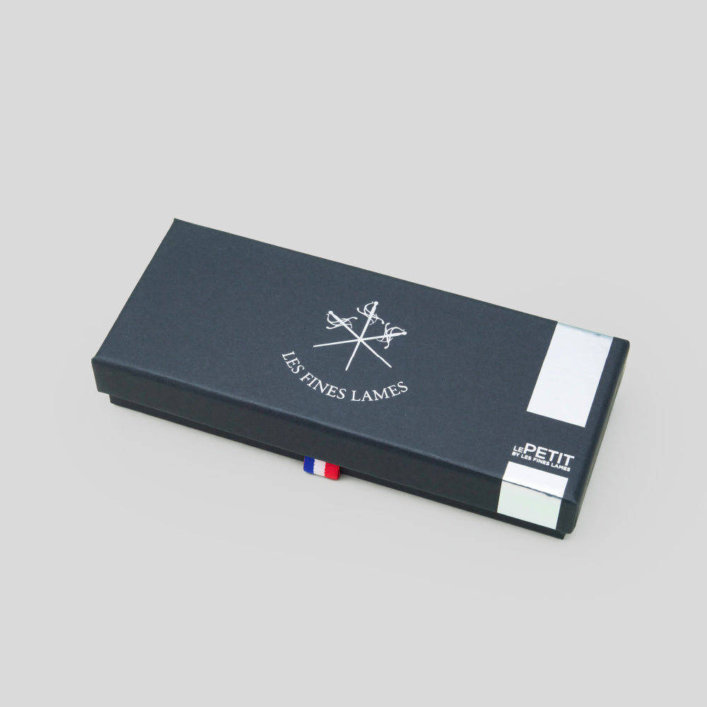 Cutter LE PETIT - Ebony | Les Fines Lames Accessory | Cigar Cutter | Migratory HK | 雪茄香港 | Cigar HK