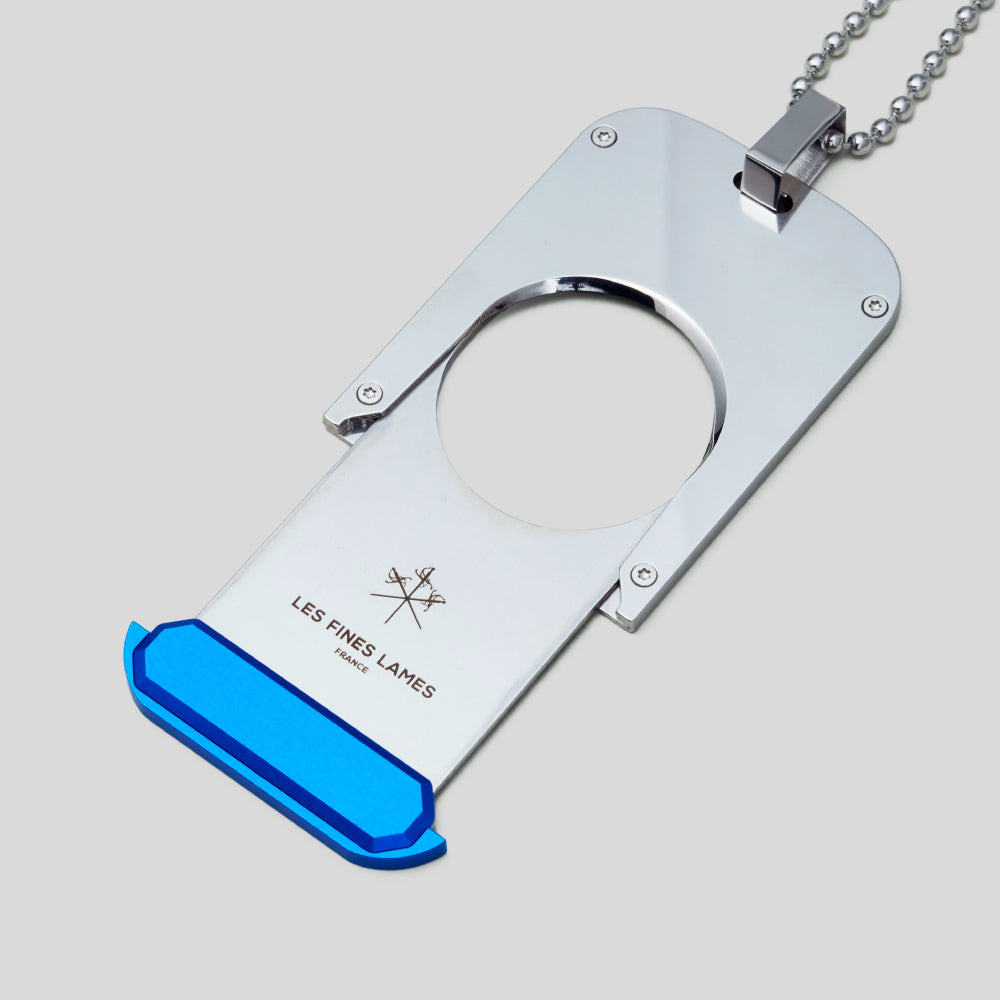 TAG T135 - Blue Single-Blade Cigar Cutter | Les Fines Lames Accessory | Cigar Cutter | Migratory HK | 雪茄香港 | Cigar HK