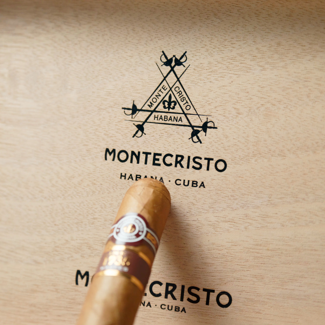 Maltes Linea 1935 | Box 20 | Montecristo cigar - HK Migratory cigars