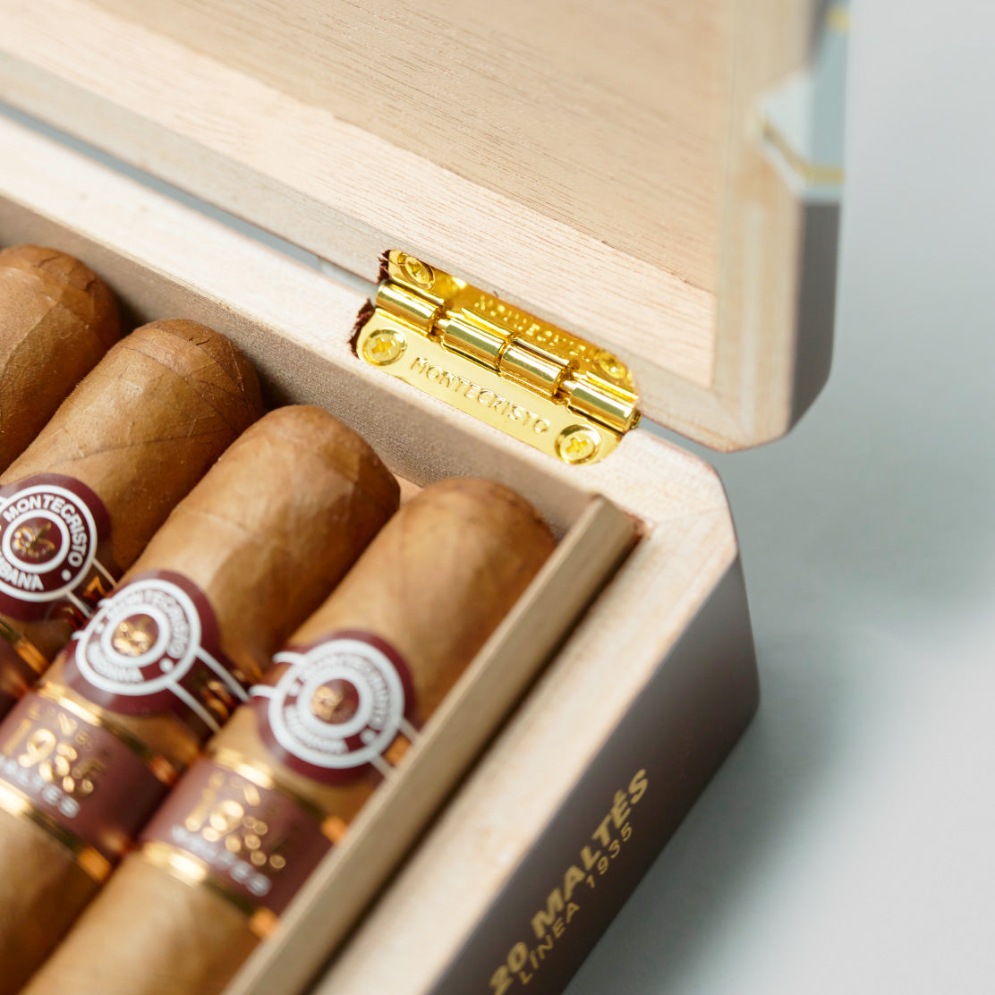 Maltes Linea 1935 | Box 20 | Montecristo cigar - HK Migratory cigars