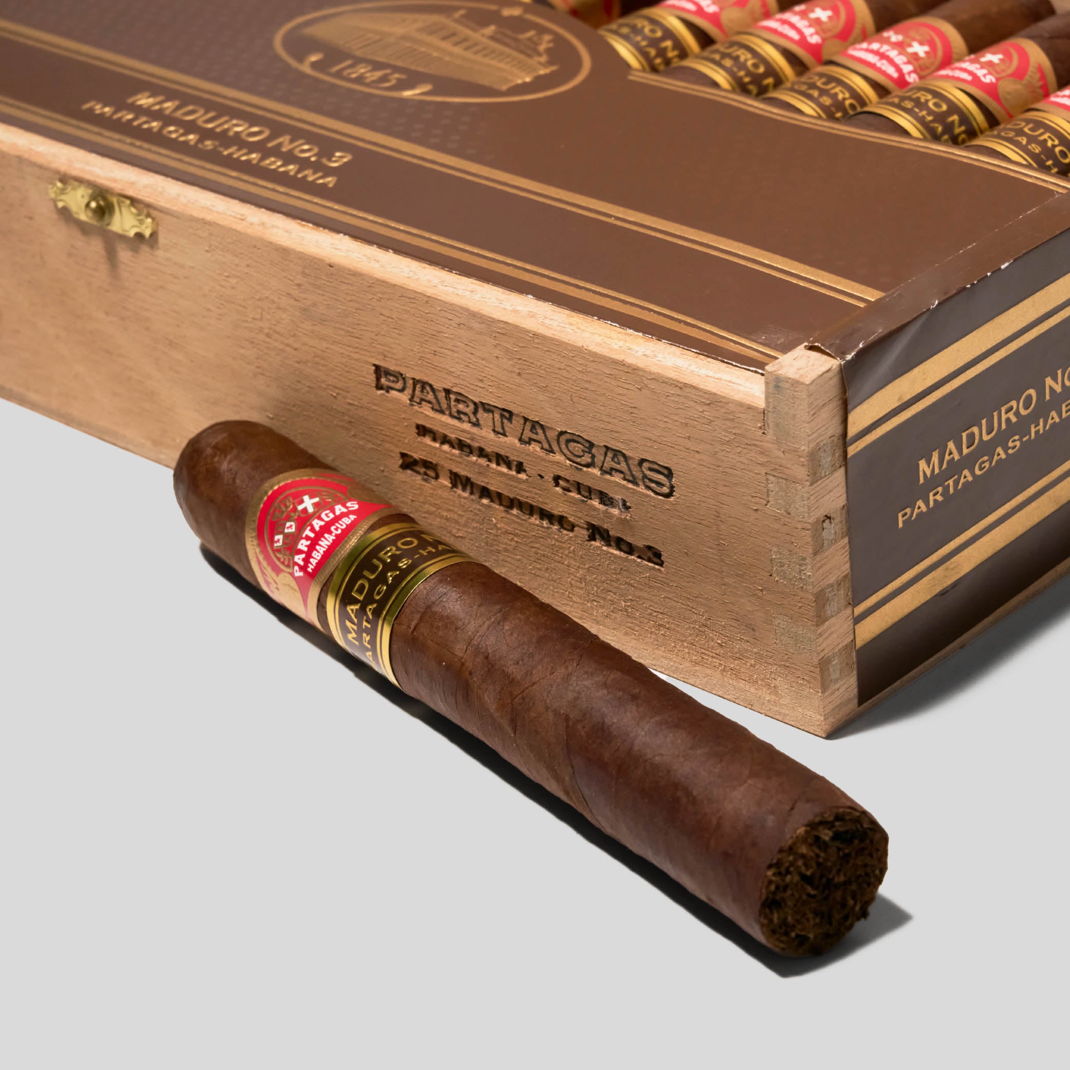 Maduro No 3 | Box 25 | Partagas cigar - HK Migratory cigars