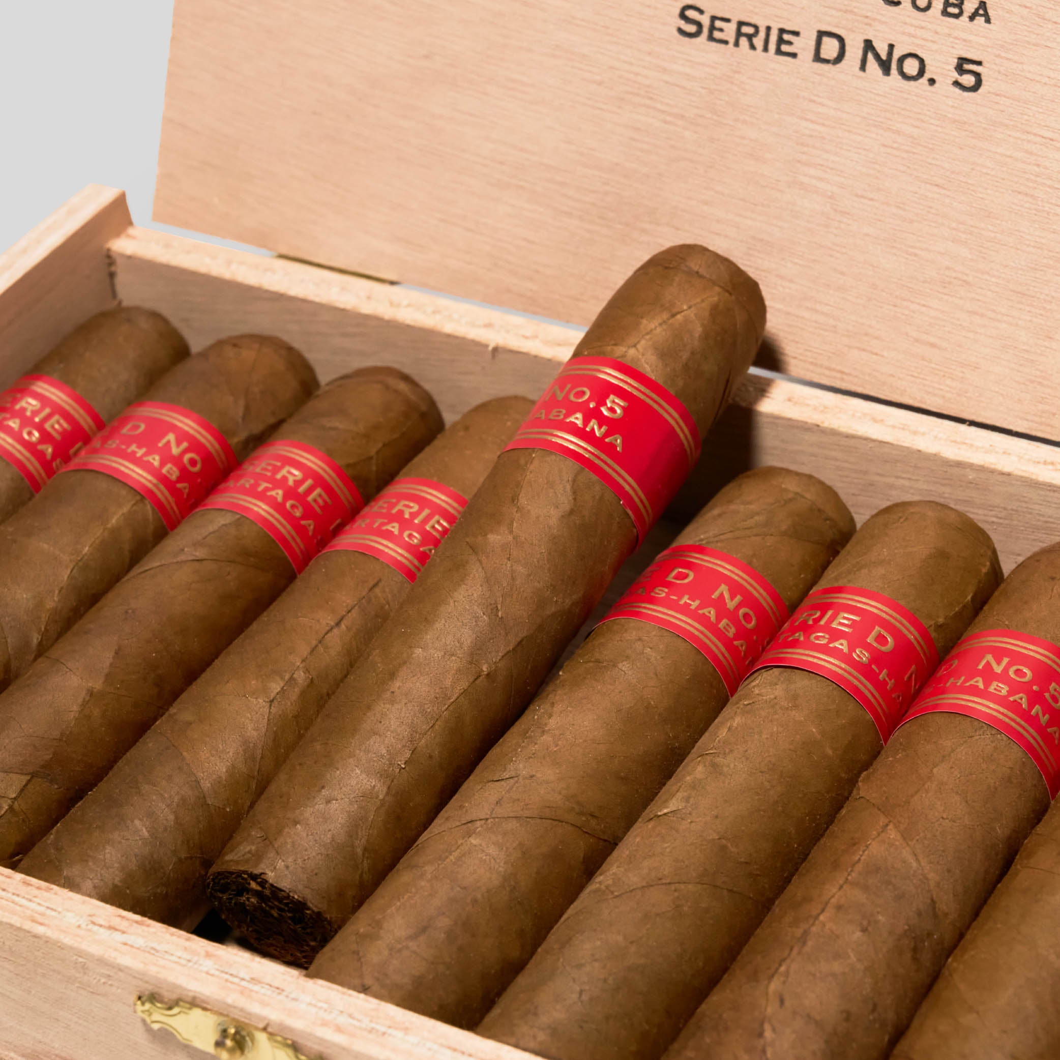 Serie D No.5 | Box 10 | Partagas cigar - HK Migratory cigars