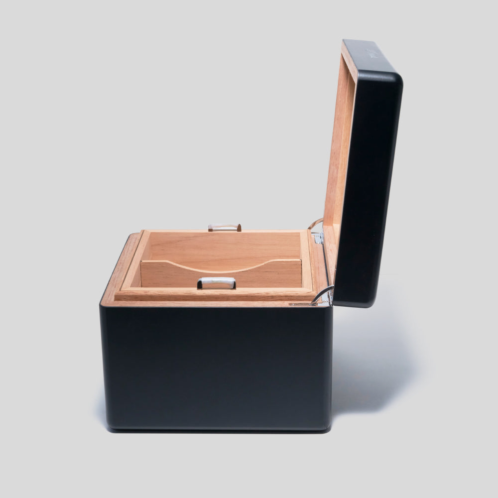 Cube Humidor Black | S.T. Dupont Accessory | Humidor | Migratory HK | 雪茄香港 | Cigar HK