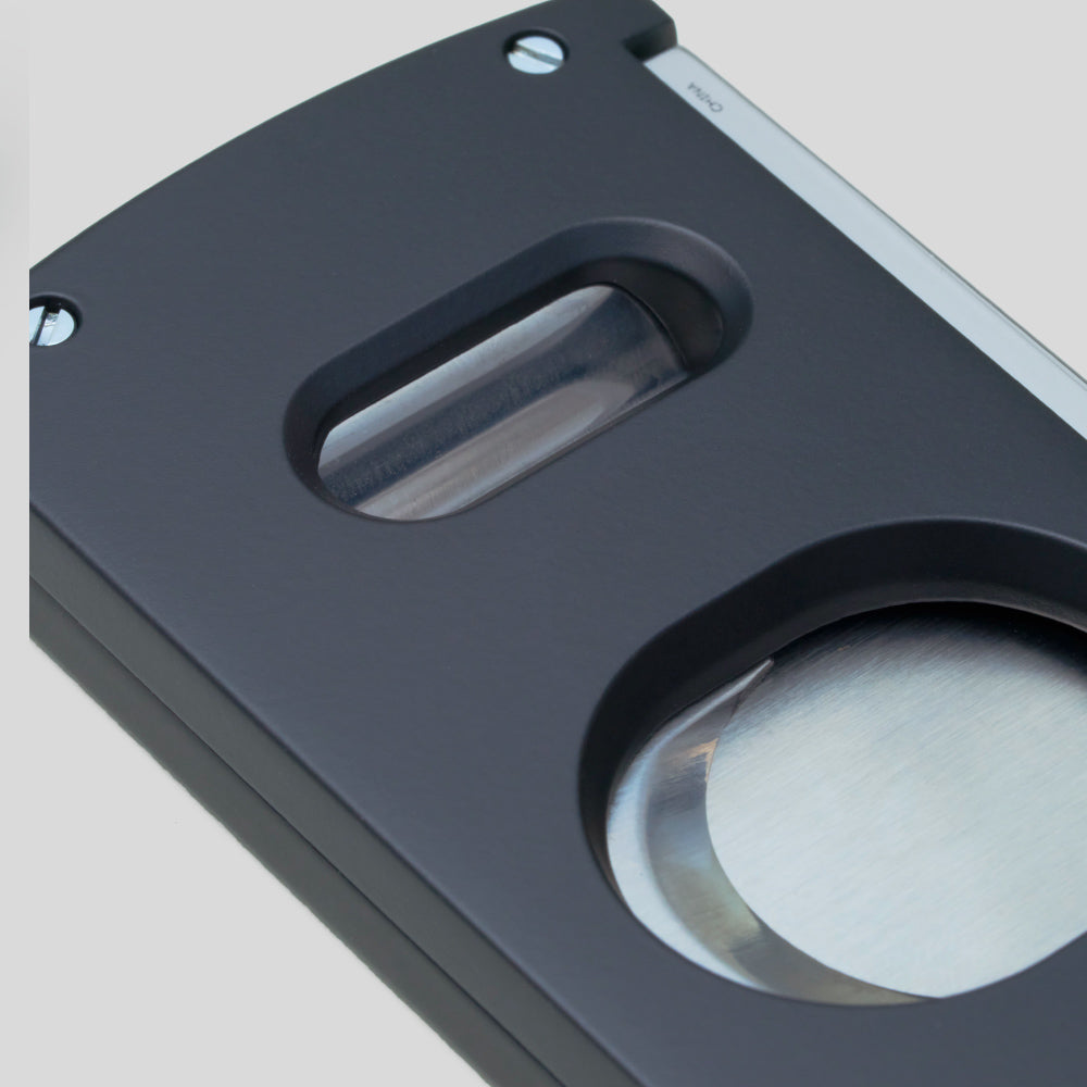 Double Blade Cigar Cutter Black | S.T. Dupont Accessory | Cigar Cutter | Migratory HK | 雪茄香港 | Cigar HK
