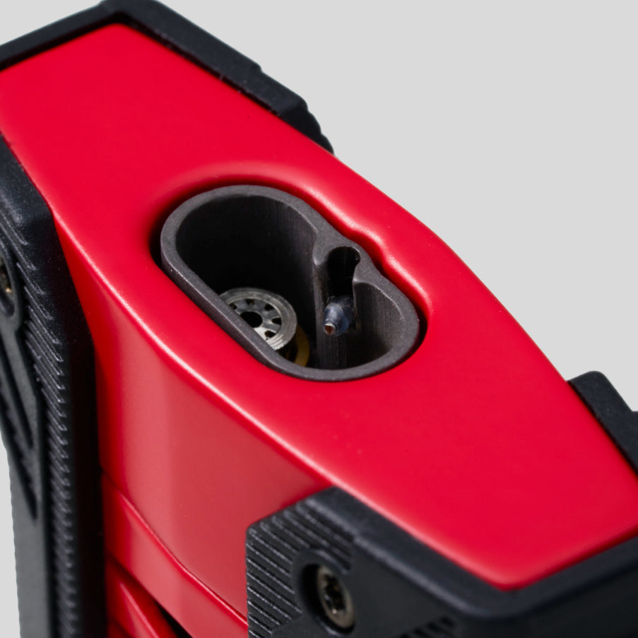 Li DEFI Xxtreme Black & Mat Red Cigar Lighter | S.T. Dupont Accessory | Cigar Lighter | Migratory HK | 雪茄香港 | Cigar HK