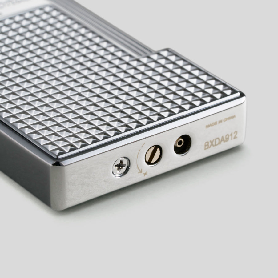 Li Slimmy Diamond Head Chrome Cigar Lighter | S.T. Dupont Accessory | Cigar Lighter | Migratory HK | 雪茄香港 | Cigar HK