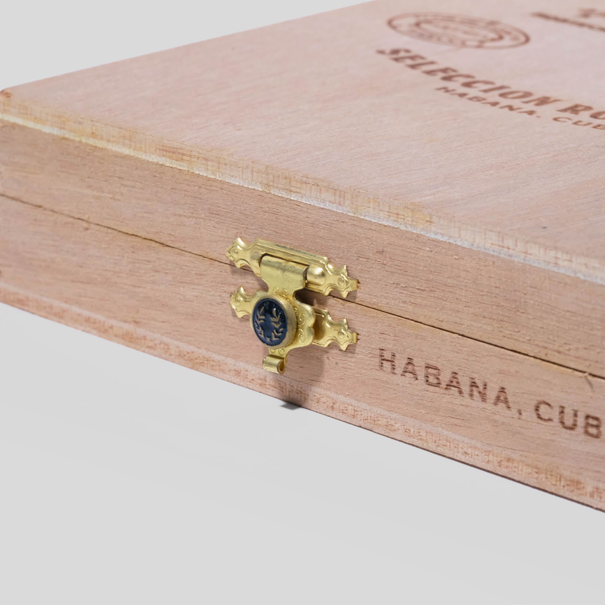 Selección Petit Robustos – Cuban Cigar Sampler Box | Box 5 | Cigar Migratory Hong kong | 古巴雪茄 香港