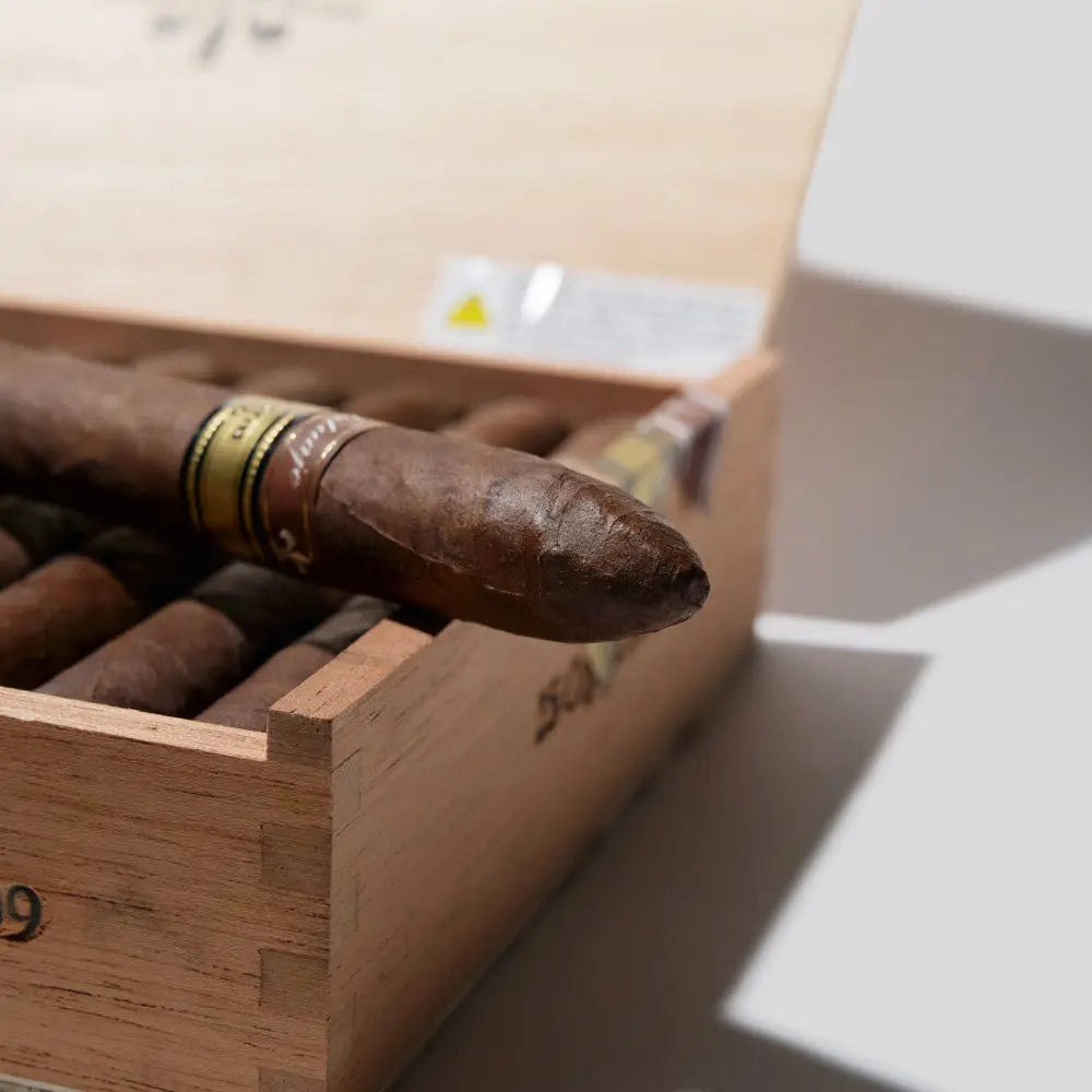 Miami Seleccion del Cazador Cojonu 2009 | Box 25 | Tatuaje cigar - HK Migratory cigars | 雪茄香港 | cigar hk