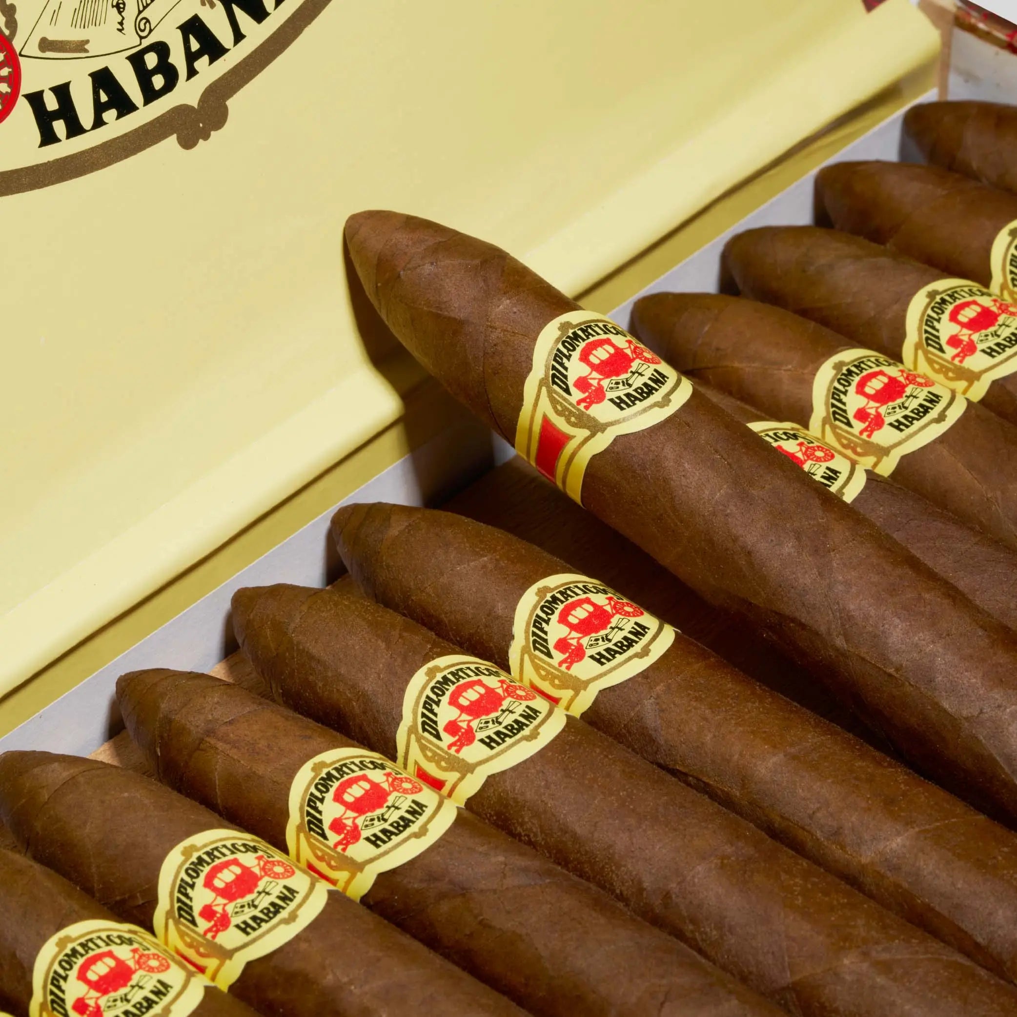 No.2 | Box 25 | Diplomaticos cigar - HK Migratory cigars