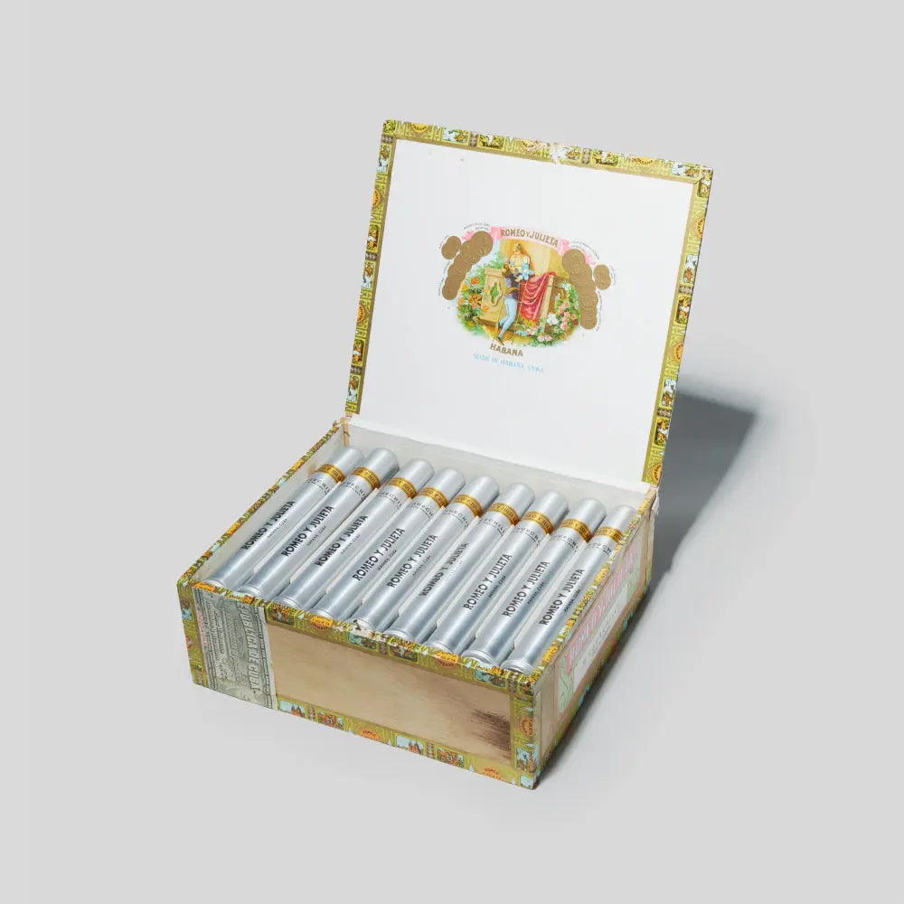 Anejados Churchills Tubo (Vintage 2007) | Box 25 | Romeo y Julieta cigar - HK Migratory cigars
