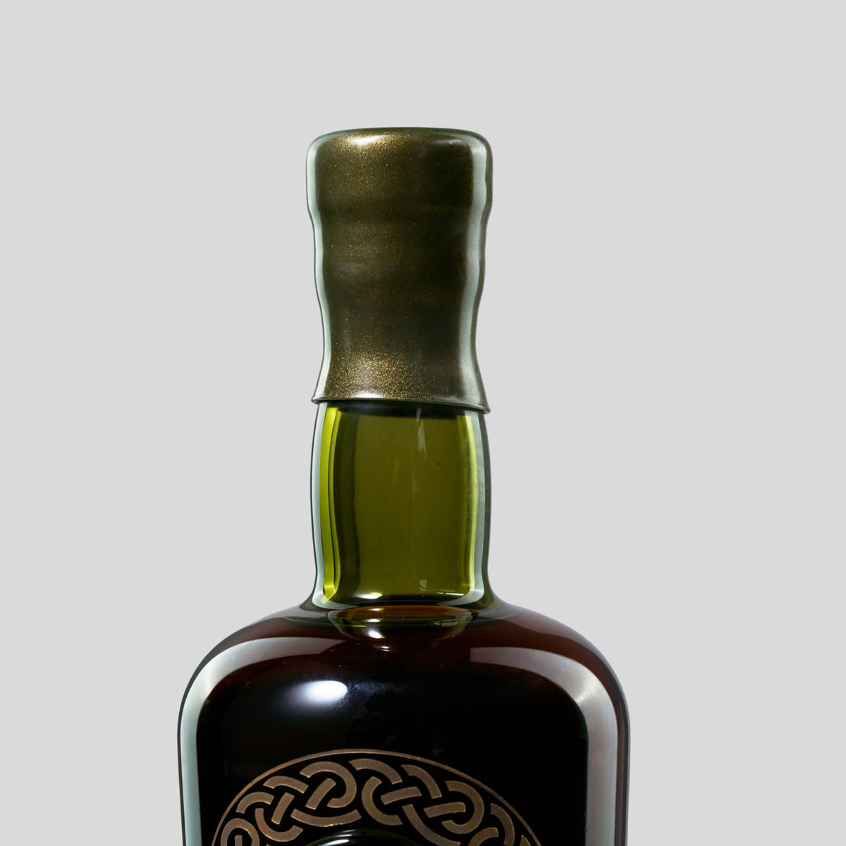 200th Anniversary 33 Years Old Islay Single Malt Whisky | Ardbeg 1815 | Single Malt Whisky | Migratory HK | 雪茄香港 | Cigar HK