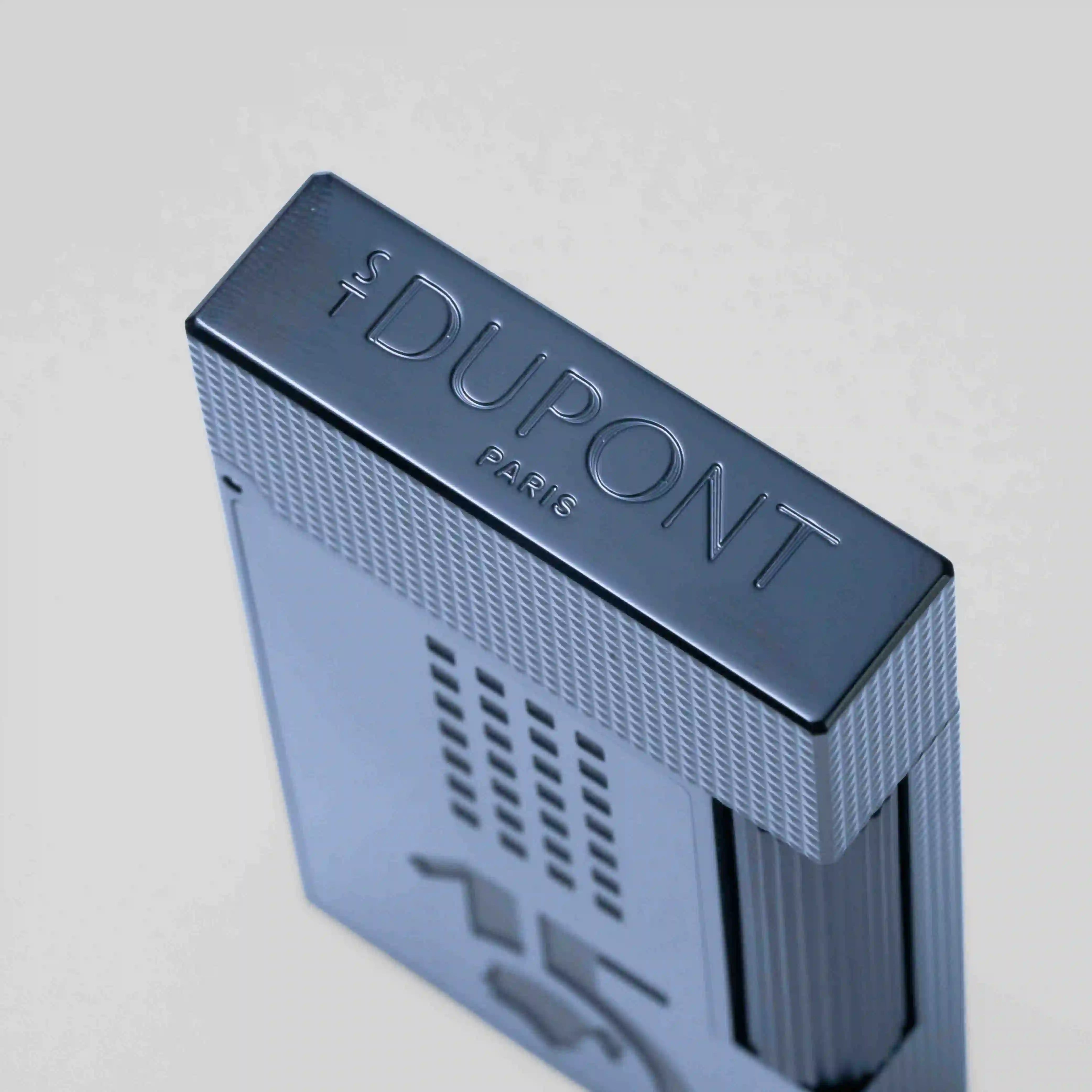 Ligne Line 2 Cling Behike Full Black Lighter