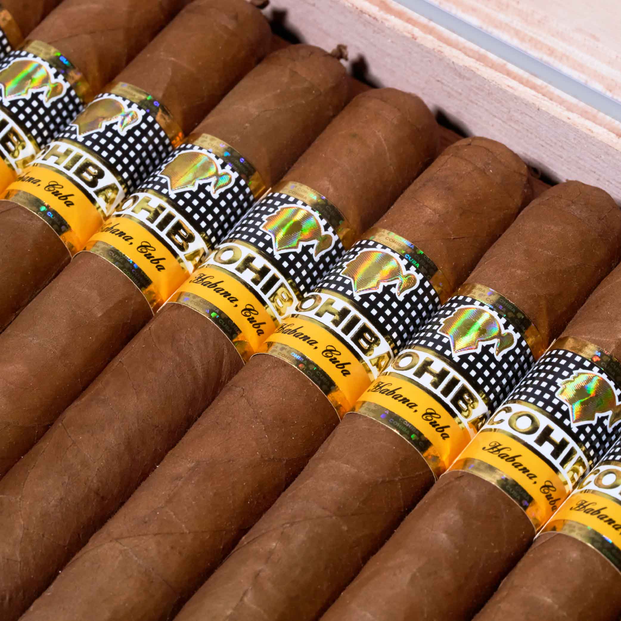 Coronas Especiales | Box 25 | Cohiba cigar - HK Migratory cigars
