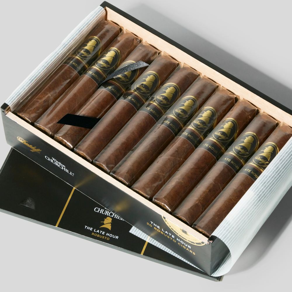 Winston Churchill The Late Hour Robusto