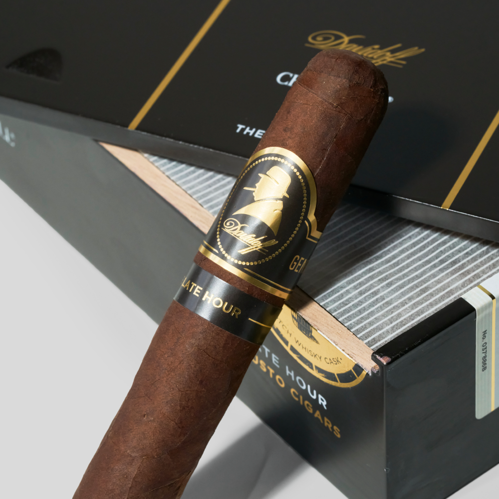 Winston Churchill The Late Hour Robusto