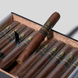 Winston Churchill The Late Hour Toro (5 Sticks)