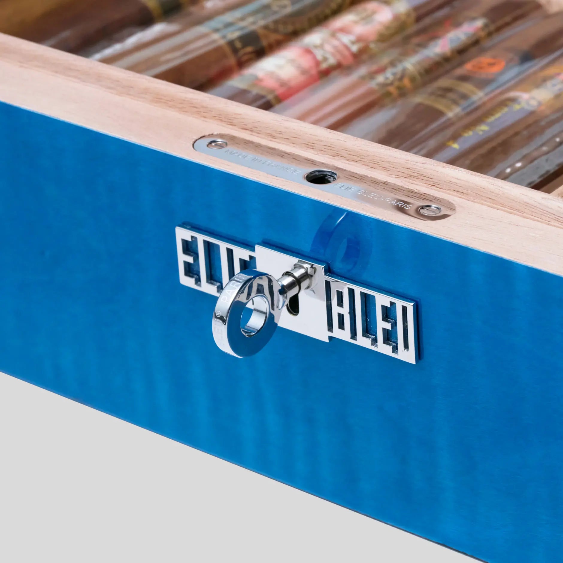 Elie Bleu Medal Masterpiece Set