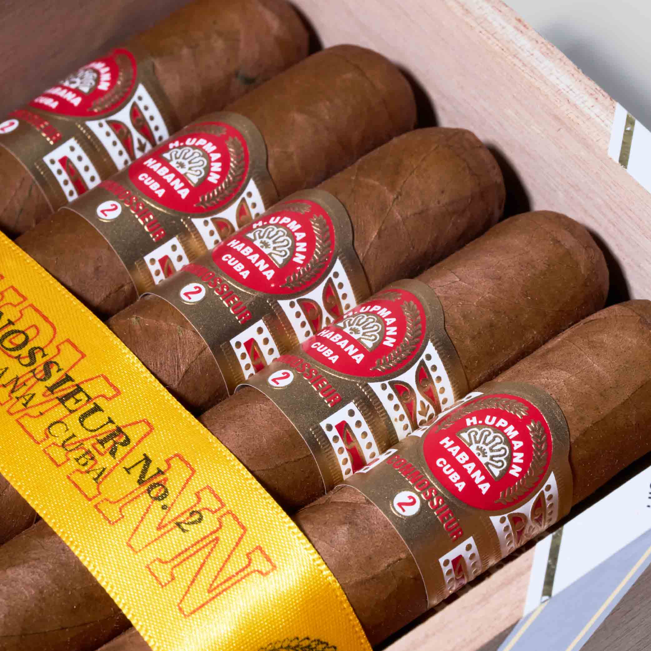 Connoisseur No 2 | Box 25 | H.Upmann cigar - HK Migratory cigars | 雪茄 香港