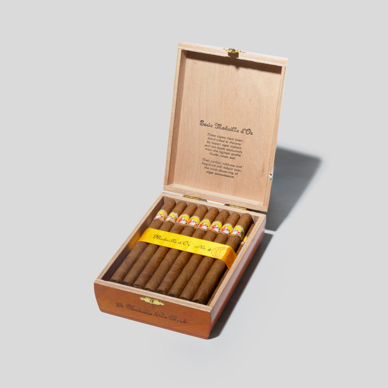 Medaille D OR No.4 | Box 25 | La Gloria Cubana cigar - HK Migratory cigars
