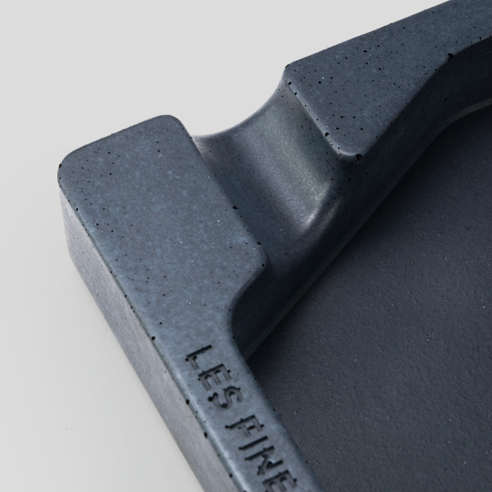 Concrete Ashtray - DYAD ANTHRACITE (2 Cigars)