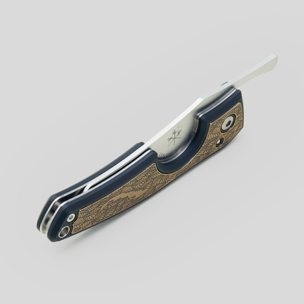 Cutter LE PETIT - Brass Leaves II