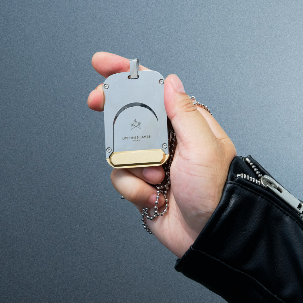 TAG T135 - Champ Single-Blade Cigar Cutter | Les Fines Lames Accessory | Cigar Cutter  | Migratory HK | 雪茄香港 | Cigar HK