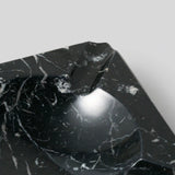 黑色玛奎纳大理石雪茄烟灰缸