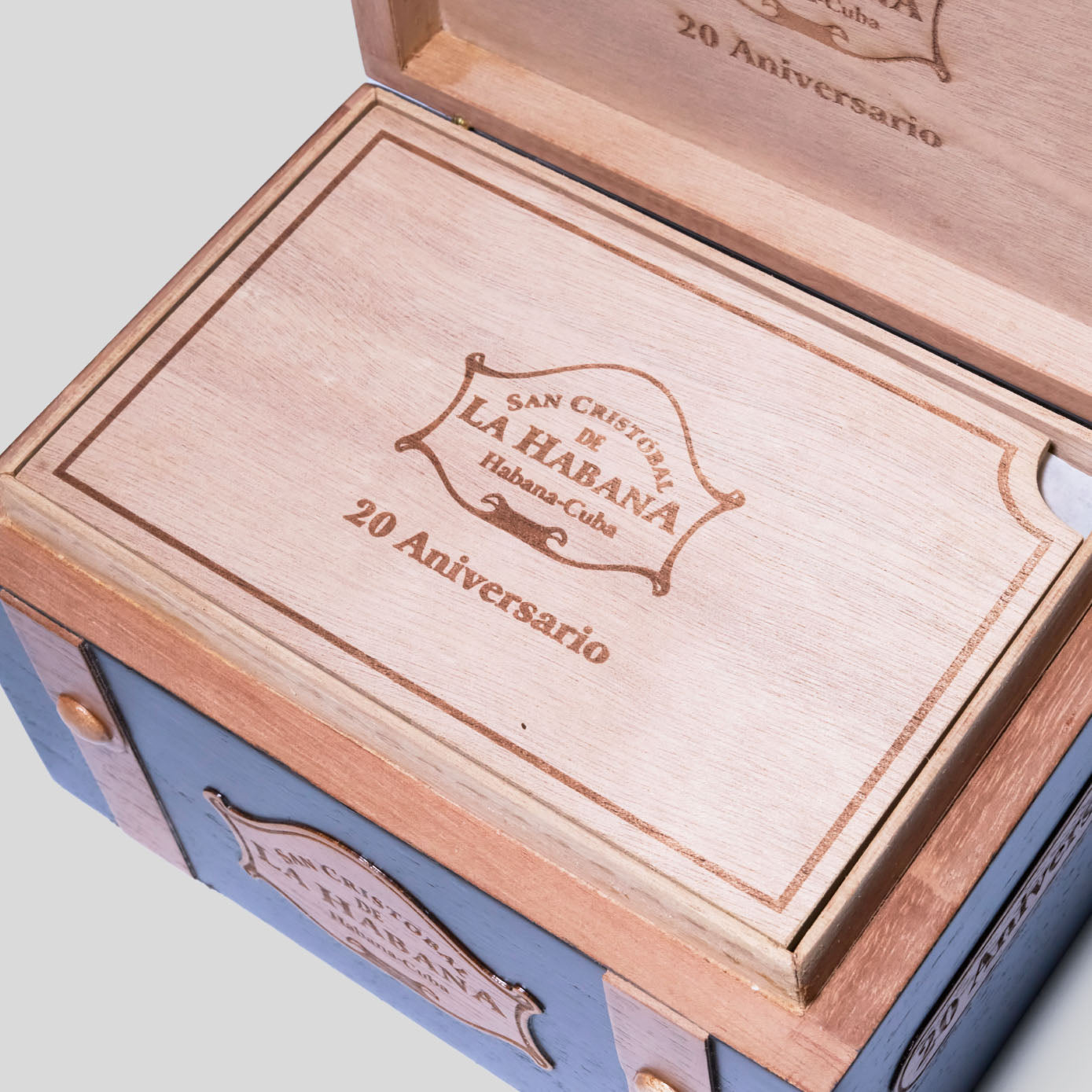 20 Aniversario (Vintage 2020) | Box 20 | San Cristobal cigar - HK Migratory 