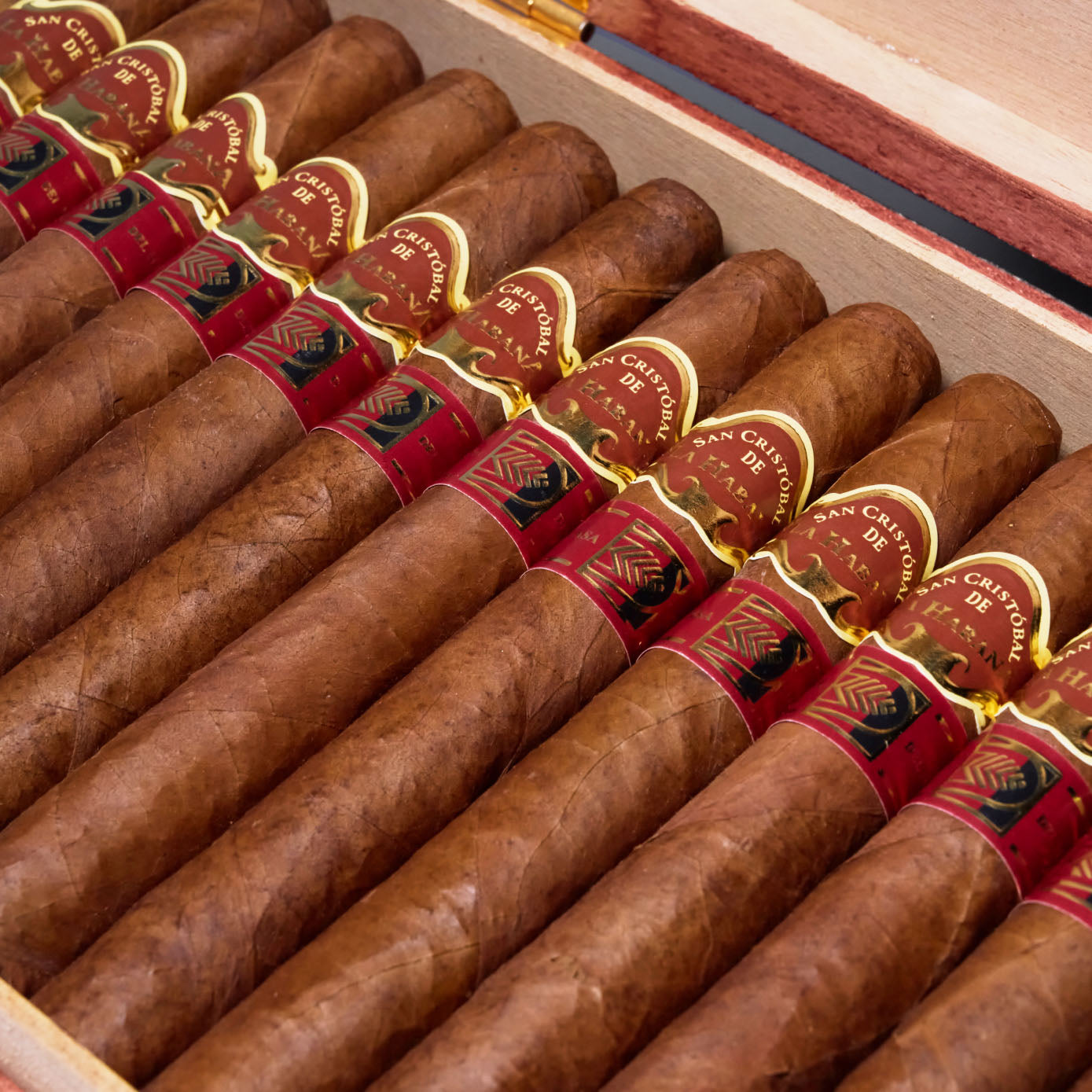 Oficios (Vintage 2007) | Box 25 | San Cristobal cigar - HK Migratory cigars